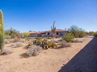 6042 N Van Ark Rd, Tucson, AZ 85743