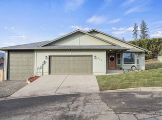 112 Cedar Ridge Ter, Rogue River, OR 97537