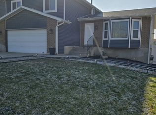 350 Odell Ln, North Salt Lake, UT 84054