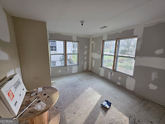 5th image of 441 Lanier St NW