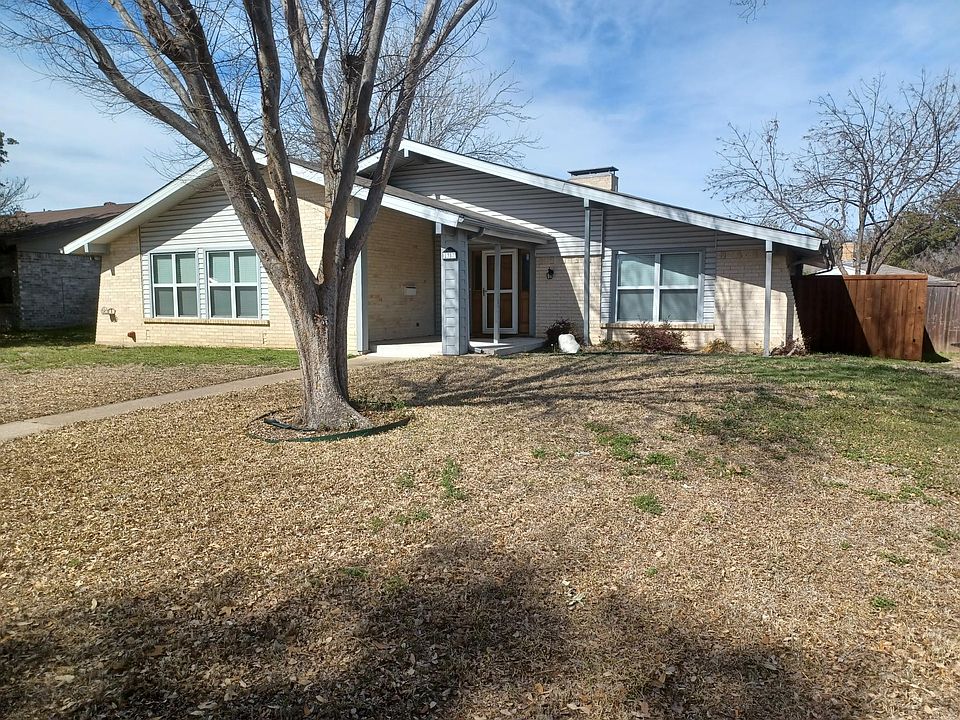 1st image of 1357 Forest Glen Dr #1