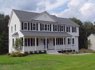 8 Chieftan Way, East Walpole, MA 02032