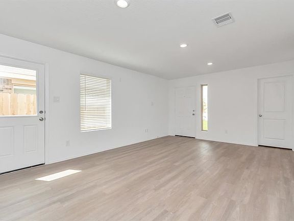5th image of 27003 Winward Creek Trl