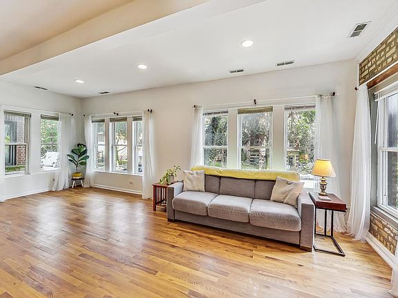 5th image of 1521 W Jonquil Ter #E1