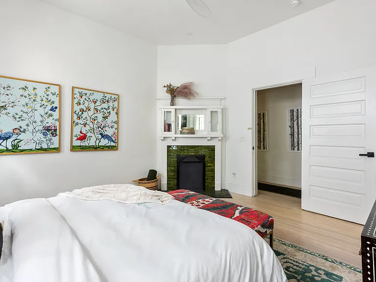 799 Charles Allen Dr NE #1 — Photo 12