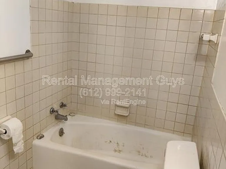 435 Front Ave #7 — Photo 15