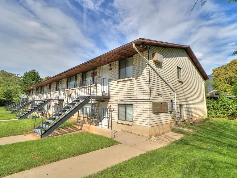 Provo 10 Plex — Photo 2