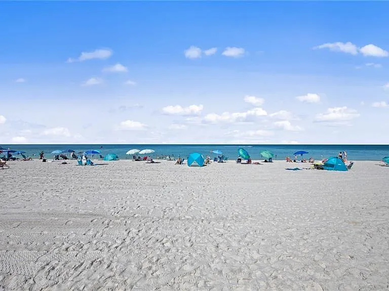 577 Beachwalk Cir #R-202 — Photo 44