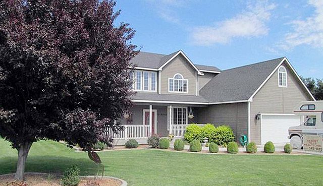 1st image of 4612 Catalonia Dr