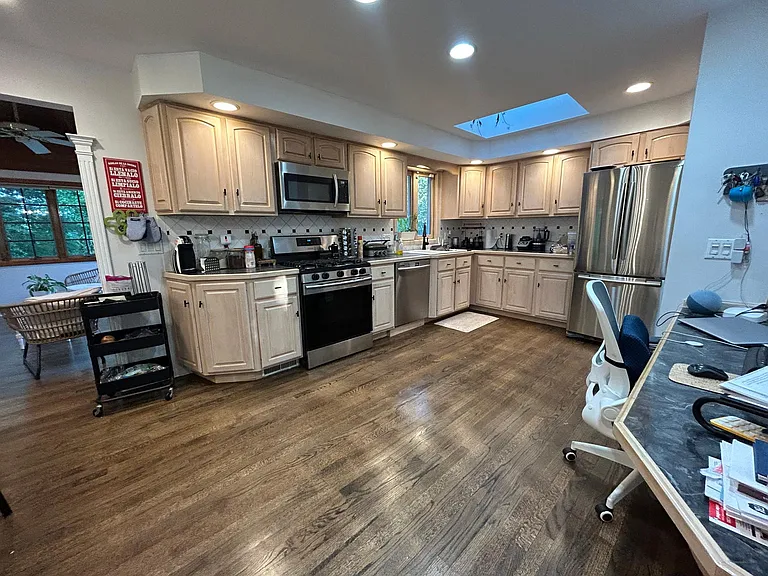 6 Roby Ct — Photo 9