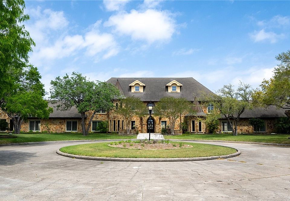 6902 King Arthur, Corpus Christi, TX 78413 MLS 415099 Zillow