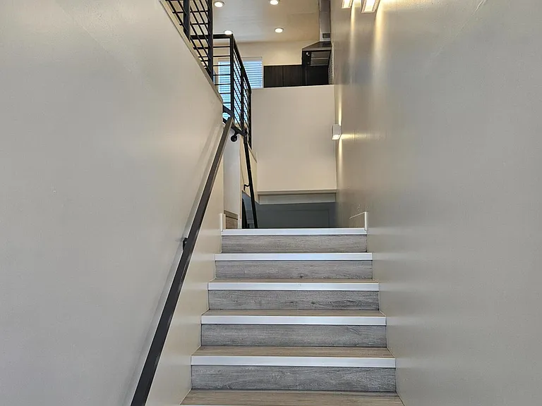 264 S Roosevelt St — Photo 2