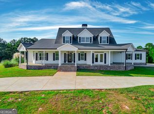 2220 Grand Oaks Dr, Social Circle, GA 30025