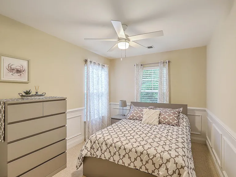 1114 Santa Elena Way — Photo 19