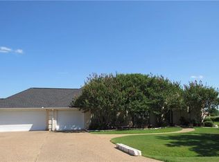 8618 Leisure Ln, Granbury, TX 76049