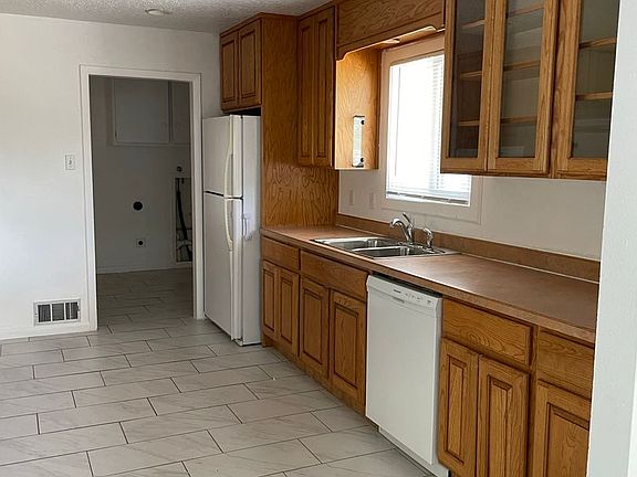 5th image of 1401 Cagua Dr NE