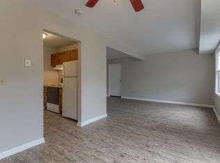 531 Allison Dr APT 6, Hummelstown, PA 17036