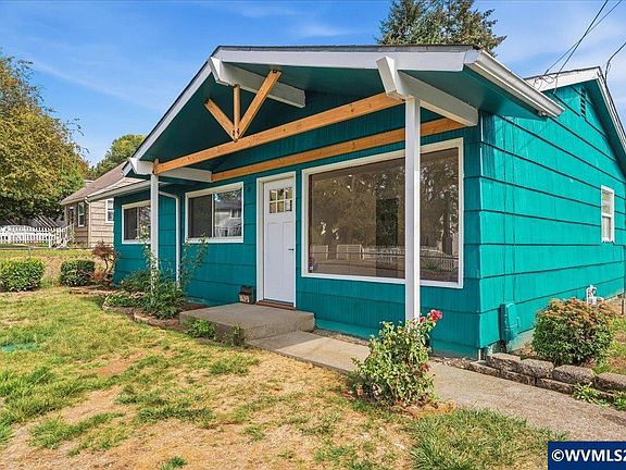 3rd image of 4824 SE 84th Ave
