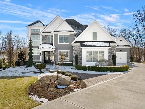 512 Ridge Ct, Wexford, PA 15090