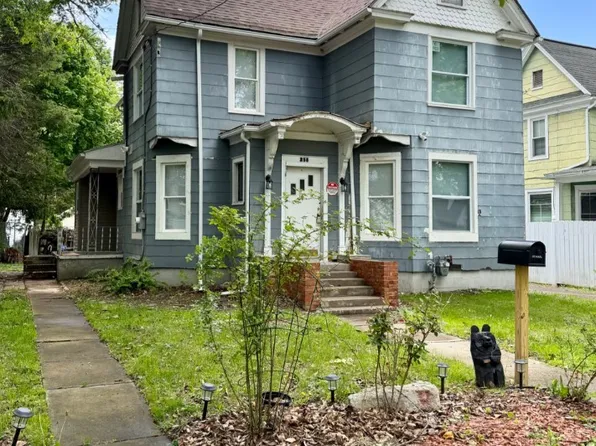255 Lyon St, Elmira, NY 14904