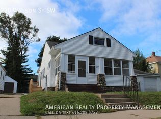 1220 Watson St SW, Grand Rapids, MI 49504