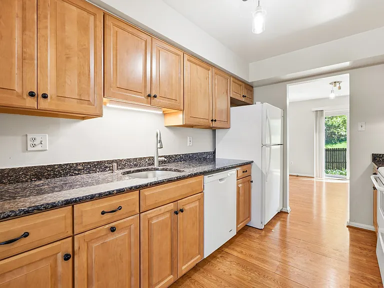4515 Boastfield Ln — Photo 6
