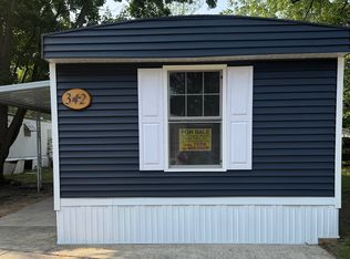 342 N Kenbrook St SE, Grand Rapids, MI 49548