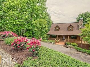 100 Sourwood Ln, Hayesville, NC 28904