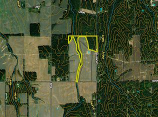 Red Hills Ln, Sumner, IL 62466