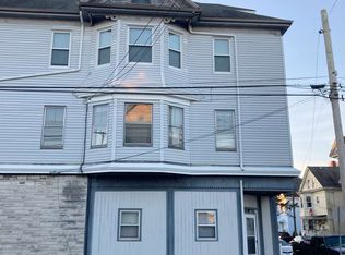 180 Richmond St #1, New Bedford, MA 02740