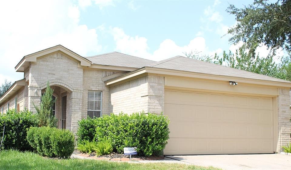 1st image of 13655 Corrigan Dr