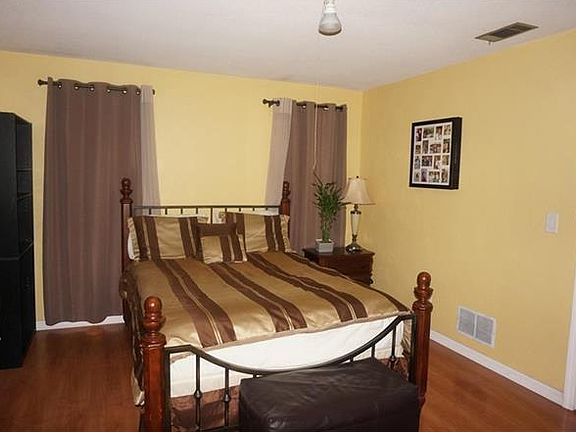 5th image of 751 Jena Dr