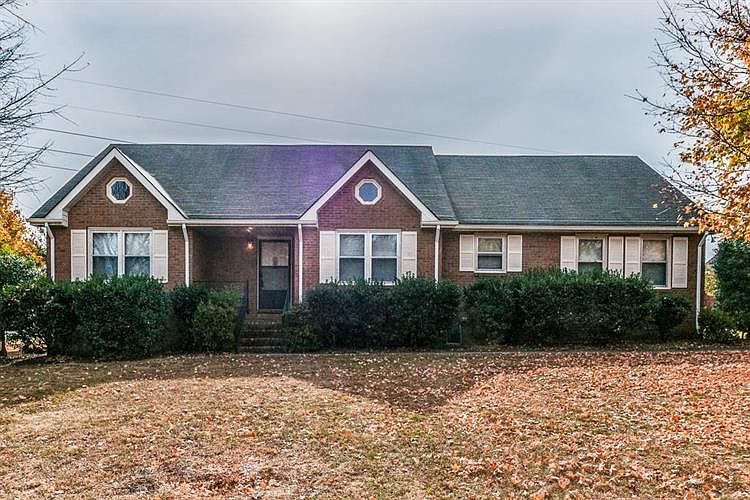 1st image of 101 Rosewood Ct