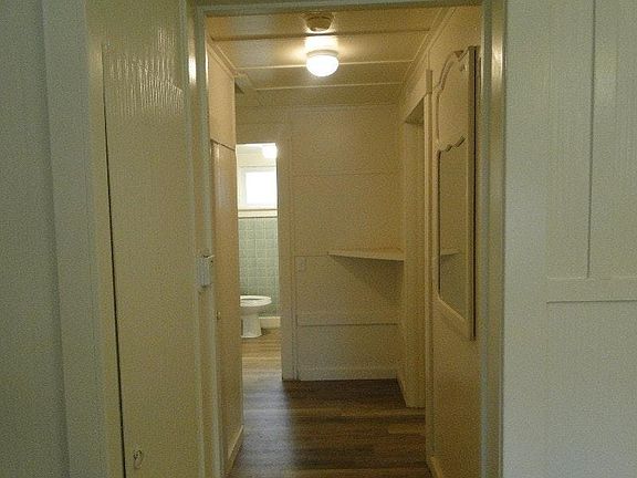 4th image of 11518 Valley Ave E APT 7