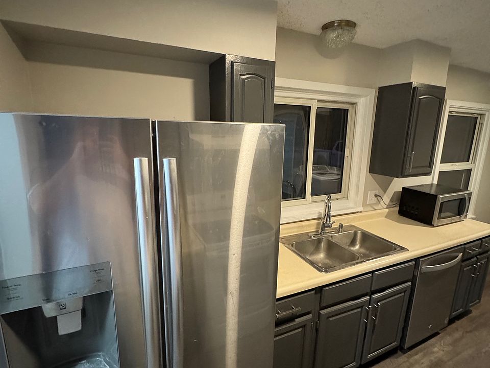 5033 W Hughes St, Lincoln, NE 68524 | Zillow