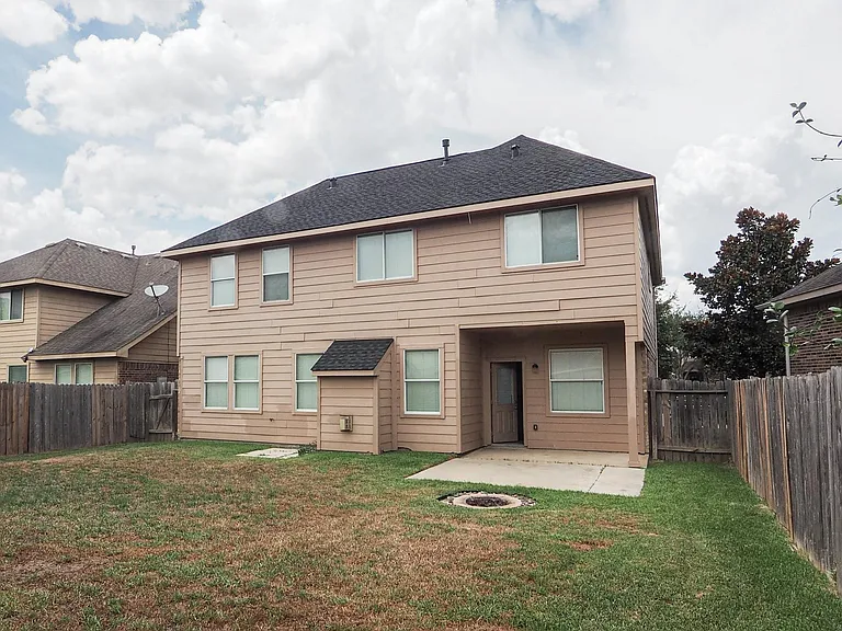 3638 Cottage Manor Ln — Photo 27