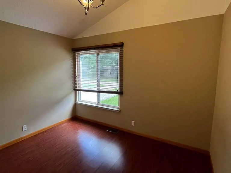 3291 Mowing Green Dr — Photo 14
