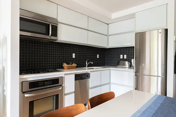 Rented by Corcoran | media 5