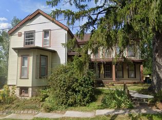 N8120 Franklin Rd #5, Plymouth, WI 53073