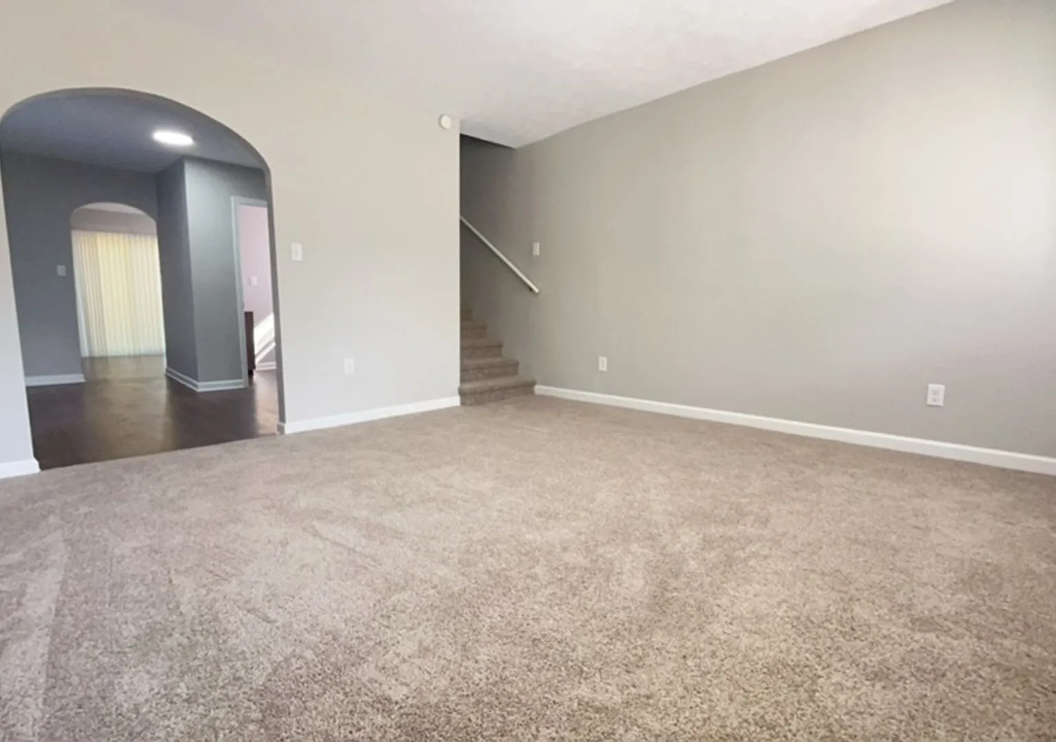 For Rent: 424 S Elliott St. 2 Bedroom, 1 Bath Home! Coming Soon! Covered Front Porch! — Photo 1
