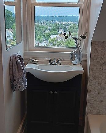 upstairs bathroom vanity