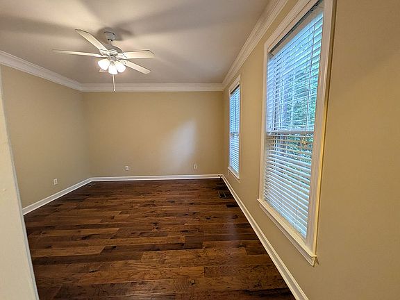 5th image of 1702 Lakeland Point