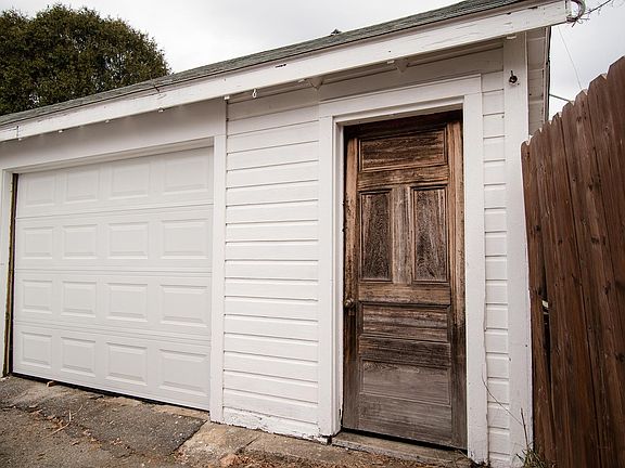 one car garage