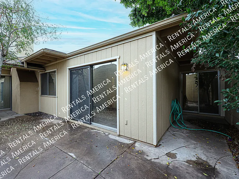 6626 N Majorca Ln W — Photo 22