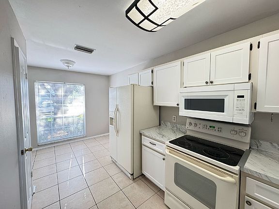 2nd image of 6105 Morningdale Ave