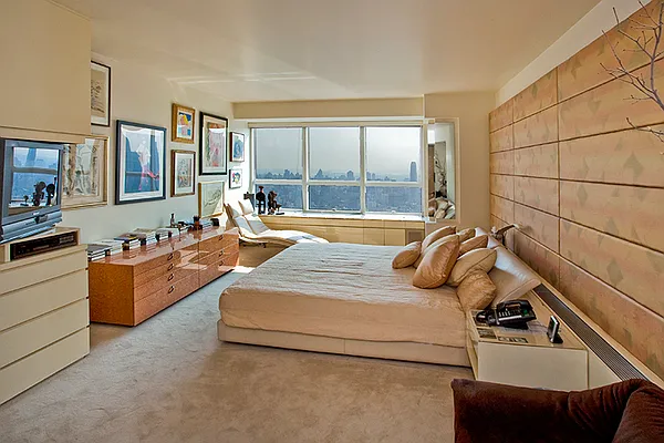 Sold by Morrel Realty Advisors | media 3
