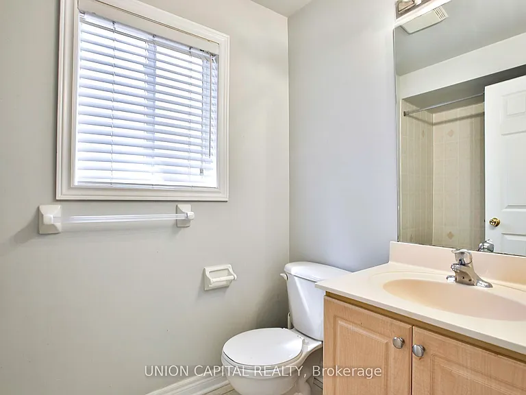 762 Caboto Trl — Photo 16