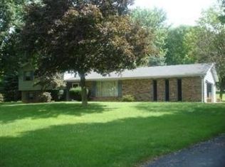 5333 Westland Dr, New Carlisle, OH 45344