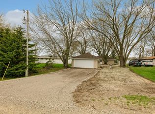 10555 Grover Ave SW, Howard Lake, MN 55349