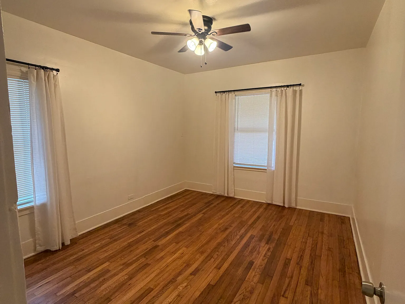 339 Kayton Ave — Photo 4